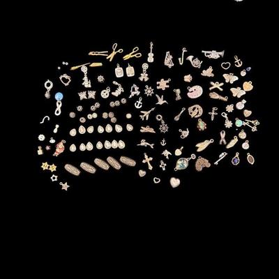 Sale Photo Thumbnail #623: Assortment of Jewelry Charms and Other Pieces