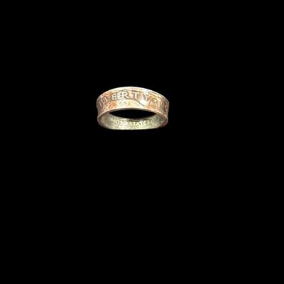 Sale Photo Thumbnail #624: Ring Made From US Susan B Anthony Dollar  NOT SILVER