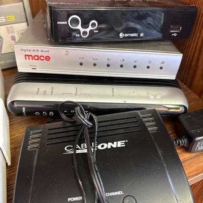 Group of electronics & camera cases