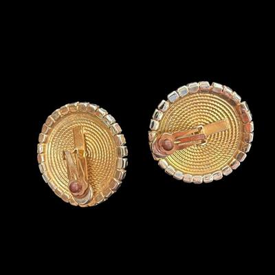 Sale Photo Thumbnail #632: Vintage Gold Tone Lion Head Clip On Earring Possibly Anne Klein or Versace