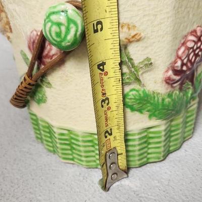 Sale Photo Thumbnail #80: Notice the crack on the lid. Otherwise good antique condition