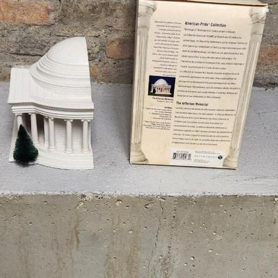 Sale Photo Thumbnail #83: American Pride Series, Jefferson Memorial in box. Excellent condition.