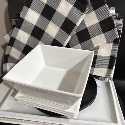 Serving dishes and napkins!