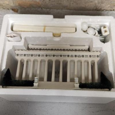 Sale Photo Thumbnail #102: American Pride Series Washington Memorial. Excellent condition