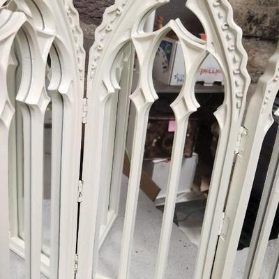 Sale Photo Thumbnail #328: Lot of white winter/Christmas type decor