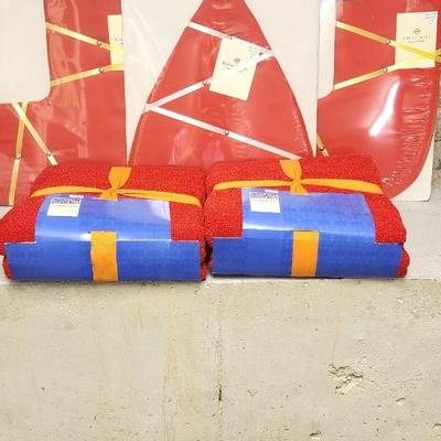 Sale Photo Thumbnail #363: 2 blankets and 3 card holders...2 stockings and a Santa hat