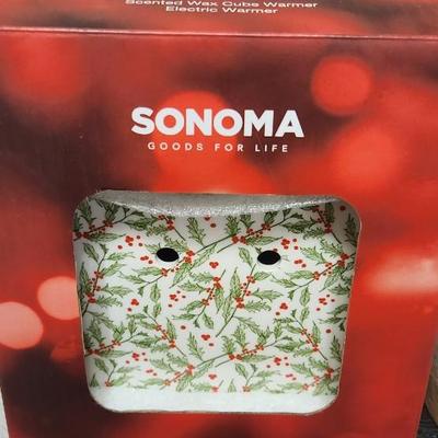 Sale Photo Thumbnail #388: New hallmark candy dish, ornament, new target candle warmer and a cute hatbox snowman