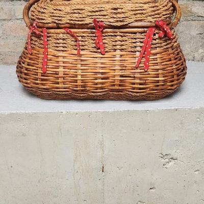 Sale Photo Thumbnail #395: Big picnic basket with plates, bowls, cups tablecloth and napkins...so cute