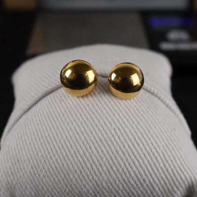 12Kt Gold Earrings - 2.3 grams
