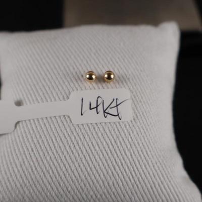 14Kt Gold Earrings & Tie Pin Lot - 2.3 grams