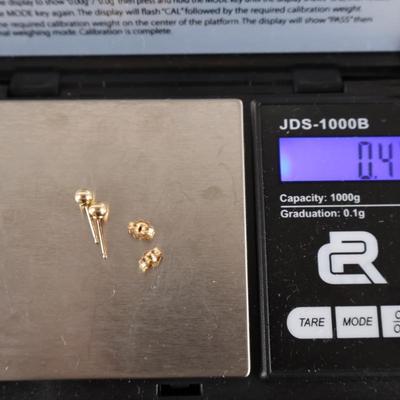 14Kt Gold Earrings & Tie Pin Lot - 2.3 grams
