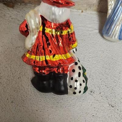 Sale Photo Thumbnail #600: Three large blown glass Ornaments.