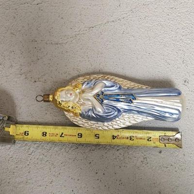 Sale Photo Thumbnail #603: Three large blown glass Ornaments.