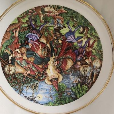 Sale Photo Thumbnail #621: Nice lot with holiday porcelain, large glass platter, hearth scarf