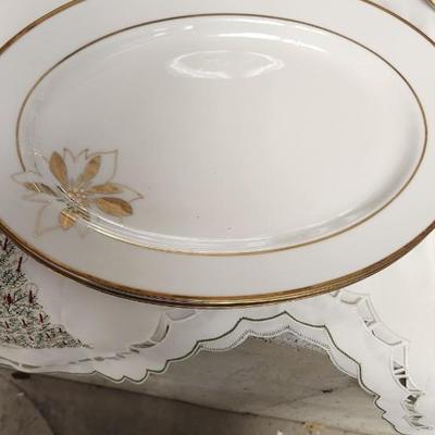 Sale Photo Thumbnail #615: Nice lot with holiday porcelain, large glass platter, hearth scarf