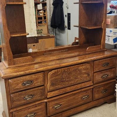Sale Photo Thumbnail #638: Solid oak dresser with shadowbox mirror top. Pieces come apart...bring help loading