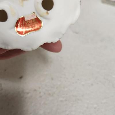 Sale Photo Thumbnail #666: Angels and Nativity pieces