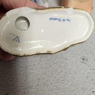 Sale Photo Thumbnail #683: Chippy but beautiful