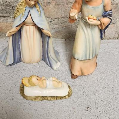 Sale Photo Thumbnail #682: Chippy but beautiful