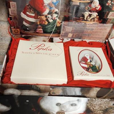 Sale Photo Thumbnail #697: Pipka collectors club figure and ornament in boxes from 2003 and 2004