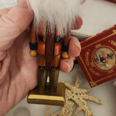 Sale Photo Thumbnail #730: Starbucks, glass egg, nutcracker