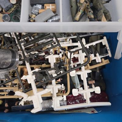 Sale Photo Thumbnail #381