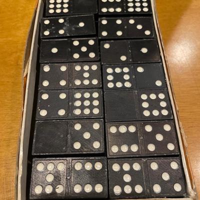 Vintage dominoes & bingo cards