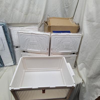 Sale Photo Thumbnail #873: Everyone needs more storage