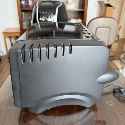 Small Appliance Lot (2)
