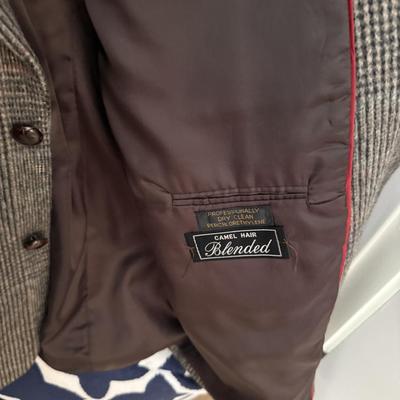 Men’s Clothing & Jackets