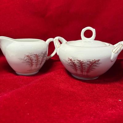 Fukagawa Arita porcelain tea pot