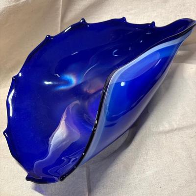 Fabulous blue art glass decorative centerpiece bowl