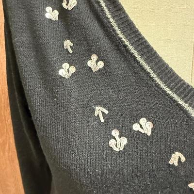 SAN ANGELO ALDO VERDI Original Black Sweater with Silver trim