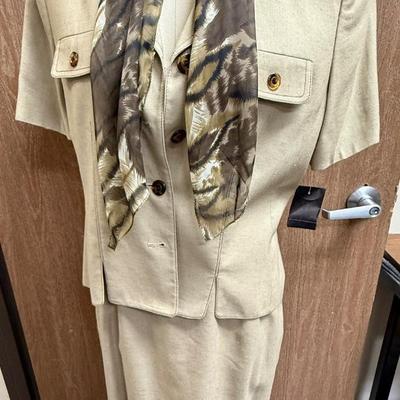 Kasper Women's 2-Piece Tan Suit NWT
