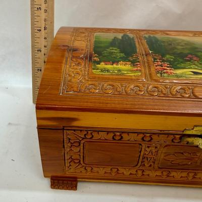 Sale Photo Thumbnail #799