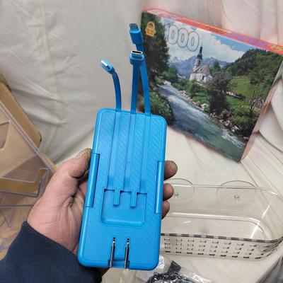 Sale Photo Thumbnail #1100: Puzzle is unopened, see pics for details