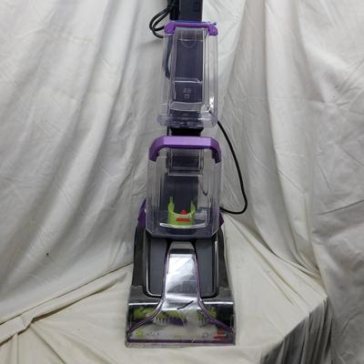 Sale Photo Thumbnail #1118: Clean your carpet, works, chemicals were listed in an earlier lot