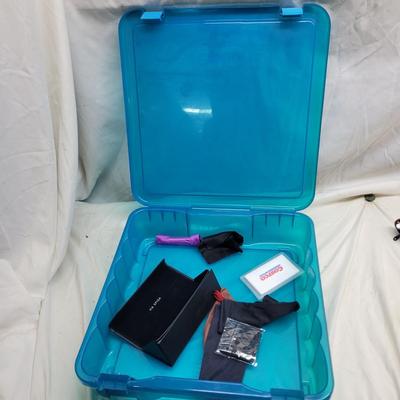 Sale Photo Thumbnail #1173: I would call them women's but there's no judgement on who buys them. All in a case