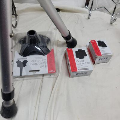 Sale Photo Thumbnail #1182: And a tub!