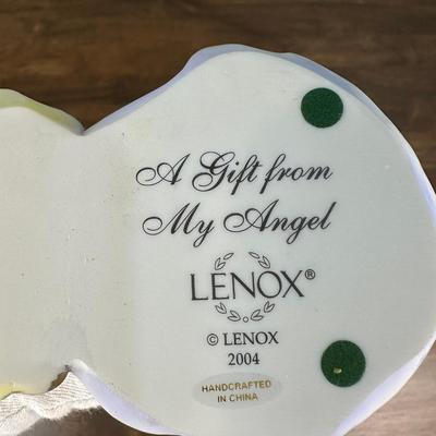 Lenox Angel 2004 Figurine