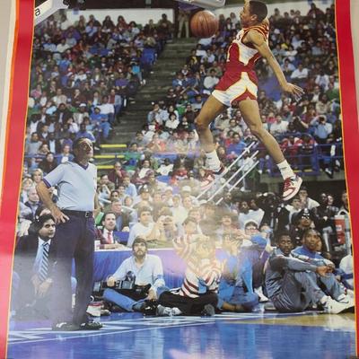 Large Lot Of Vintage Sports Posters  NBA, NFL & MLB Legends (Jordan, Bo Jackson, 49ers, Giants)