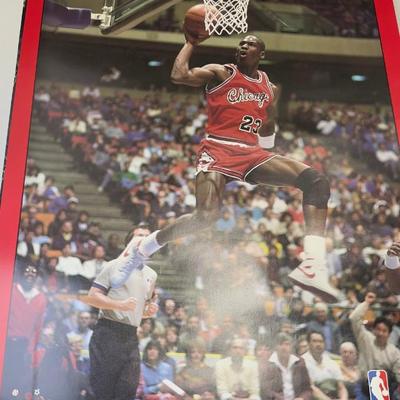 Large Lot Of Vintage Sports Posters  NBA, NFL & MLB Legends (Jordan, Bo Jackson, 49ers, Giants)