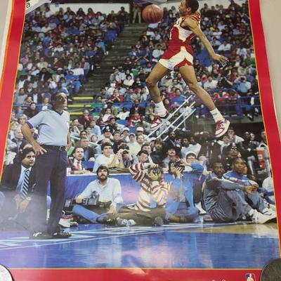 Large Lot Of Vintage Sports Posters  NBA, NFL & MLB Legends (Jordan, Bo Jackson, 49ers, Giants)