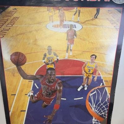 Large Lot Of Vintage Sports Posters  NBA, NFL & MLB Legends (Jordan, Bo Jackson, 49ers, Giants)
