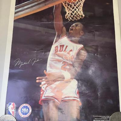 Large Lot Of Vintage Sports Posters  NBA, NFL & MLB Legends (Jordan, Bo Jackson, 49ers, Giants)
