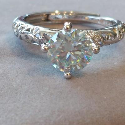 GRA CERTIFIED MOISSANITE RING SIZE 7