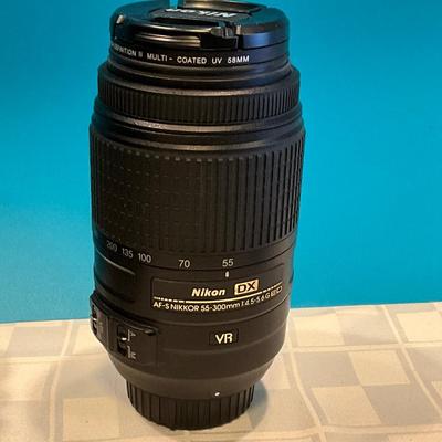 Sale Photo Thumbnail #331: Great Clean Digital Camera Plus