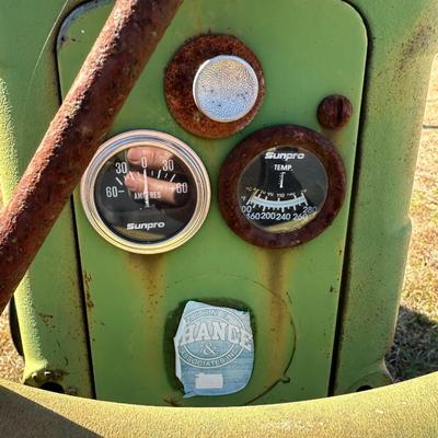 Vintage John Deere 40-V High-Crop Tractor – Model 40-V High-Crop