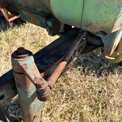 Vintage John Deere 40-V High-Crop Tractor – Model 40-V High-Crop