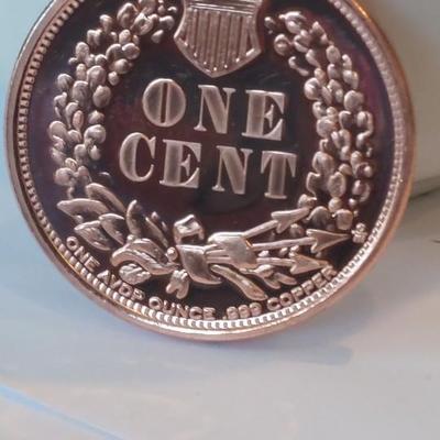 Beautiful copper round
